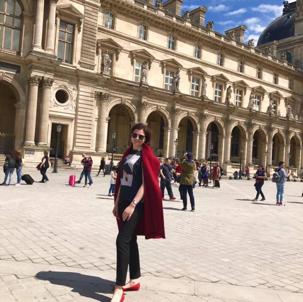 Meet your Posher, Юлия